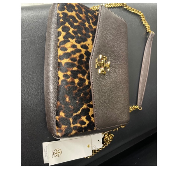 Tory Burch Kira Mixed-materials Small Convertible - Picture 9 of 9